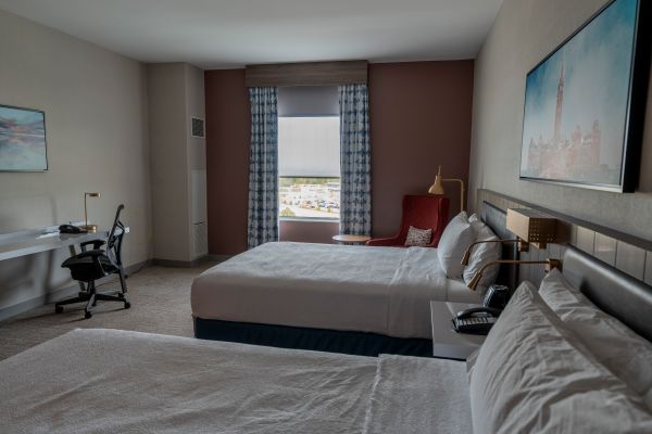 Hilton Garden Inn Ottawa 1